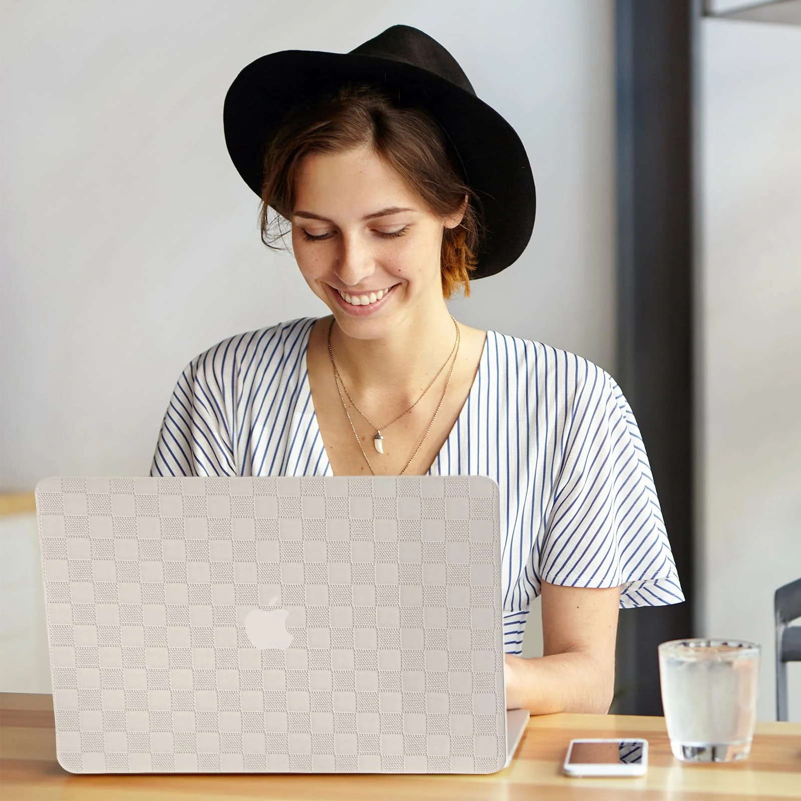 Compatible with MacBook Air 13 inch Case 2022 2021-2018 M1 A2337 A2179 A1932, Case for MacBook Air M1, Checkered Textured Leather Hard Shell Case & Keyboard Cover for Mac Air 13, Beige 2018-2022 Macbook Air 13 inch M1 A2337 Checkerboard Beige - Image 7