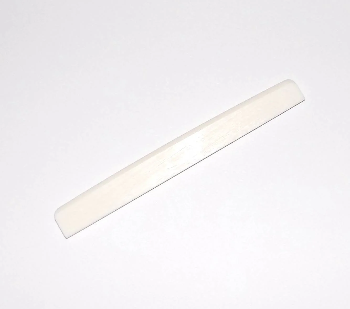 Generic 3 pcs Classical Guitar Saddles 80 * 3.0 * 9.0-8.0 mm Bone