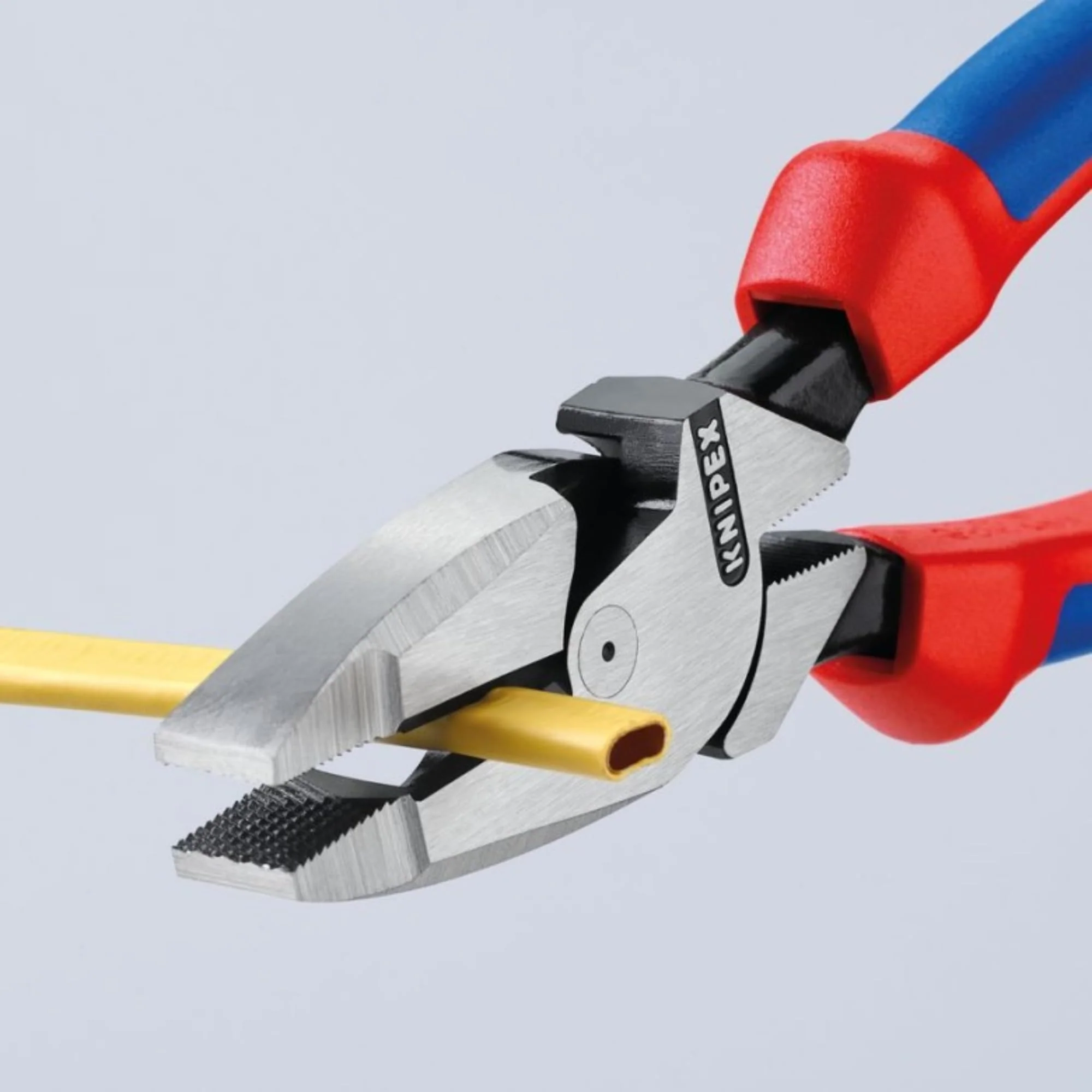 Knipex 09 02 240 SB Lineman's Plier with Soft Handle in Blister Packaging, Red/Blue/Silver, 240 mm - Image 6