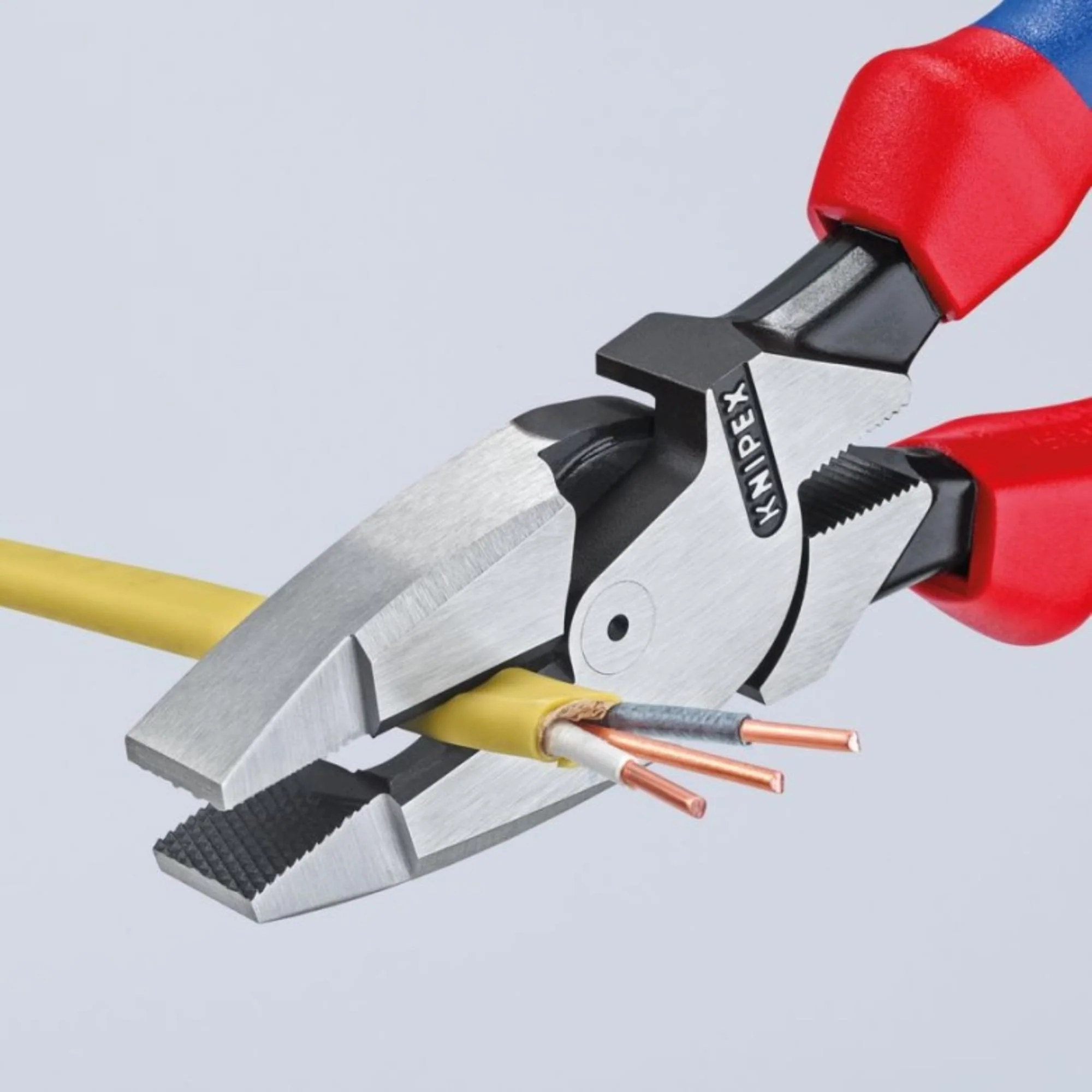 Knipex 09 02 240 SB Lineman's Plier with Soft Handle in Blister Packaging, Red/Blue/Silver, 240 mm - Image 7