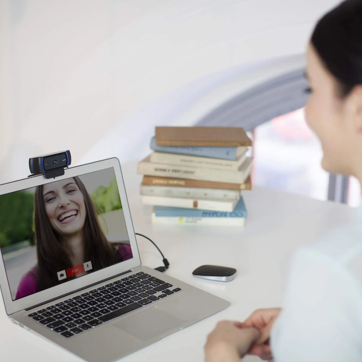 Logitech C920S HD Pro Webcam, Full HD 1080p/30fps Video Calling, Clear Stereo Audio, Light Correction, Privacy Shutter, Works with Skype, Zoom, FaceTime, Hangouts, PC/Mac/Laptop/Tablet/XBox - Black - Image 9