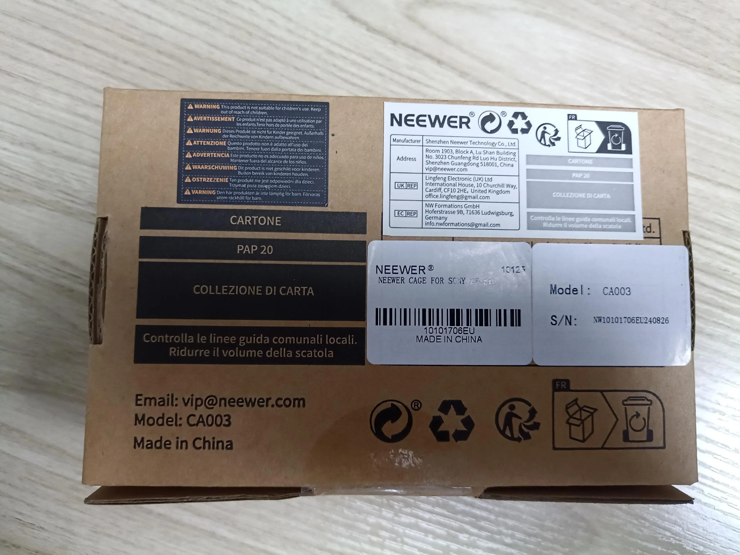 NEEWER ZV-E10 Camera Cage Compatible with Sony ZV-E10, Aluminum Video Shooting Cage Rig with Arca Type QR Plate, 1/4" Threads, Cold Shoe Mounts Compatible with SmallRig Top Handles Video Rigs, CA003 - Image 9