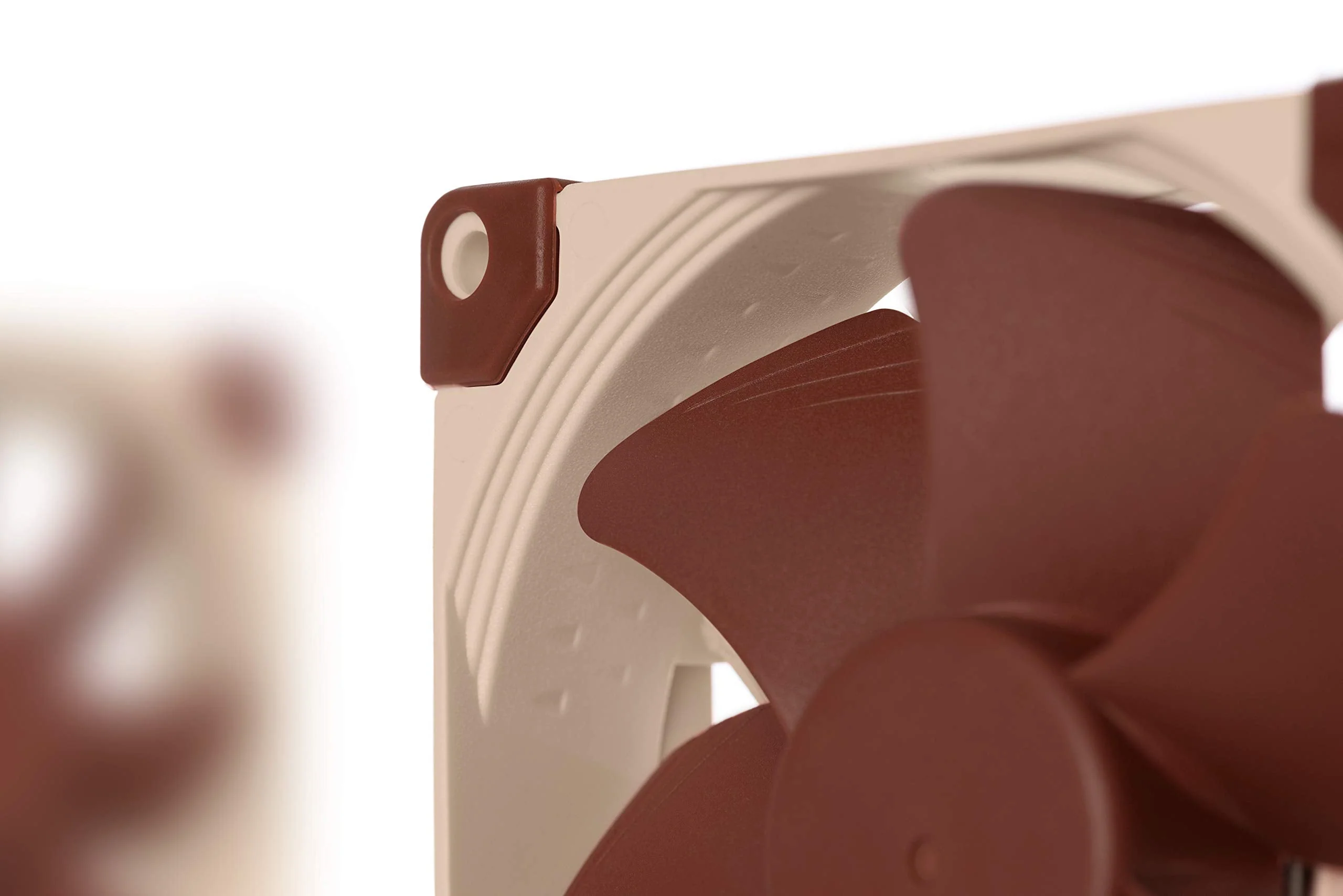 Noctua NF-A9 FLX, Premium Quiet Fan, 3-Pin (92mm, Brown) - Image 6