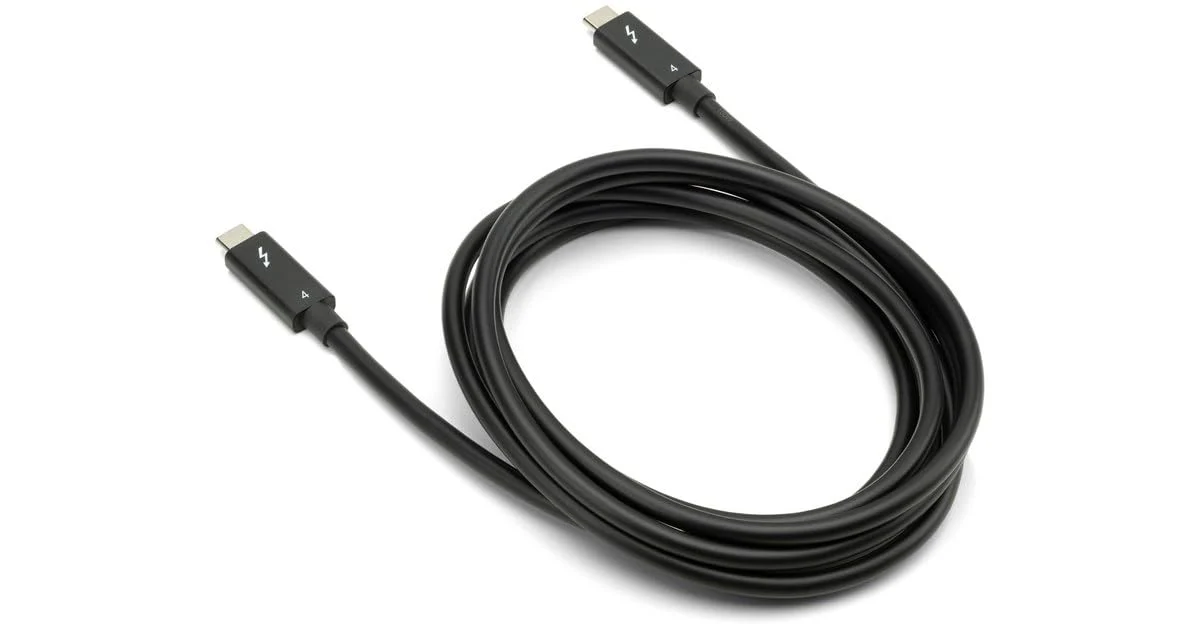 OWC 79-Inch Thunderbolt 4 and USB-C Cable with 40 GBPS Data Transfer, 100W Power Charging and 8K Video Capability (Black) 2.0M - Image 3