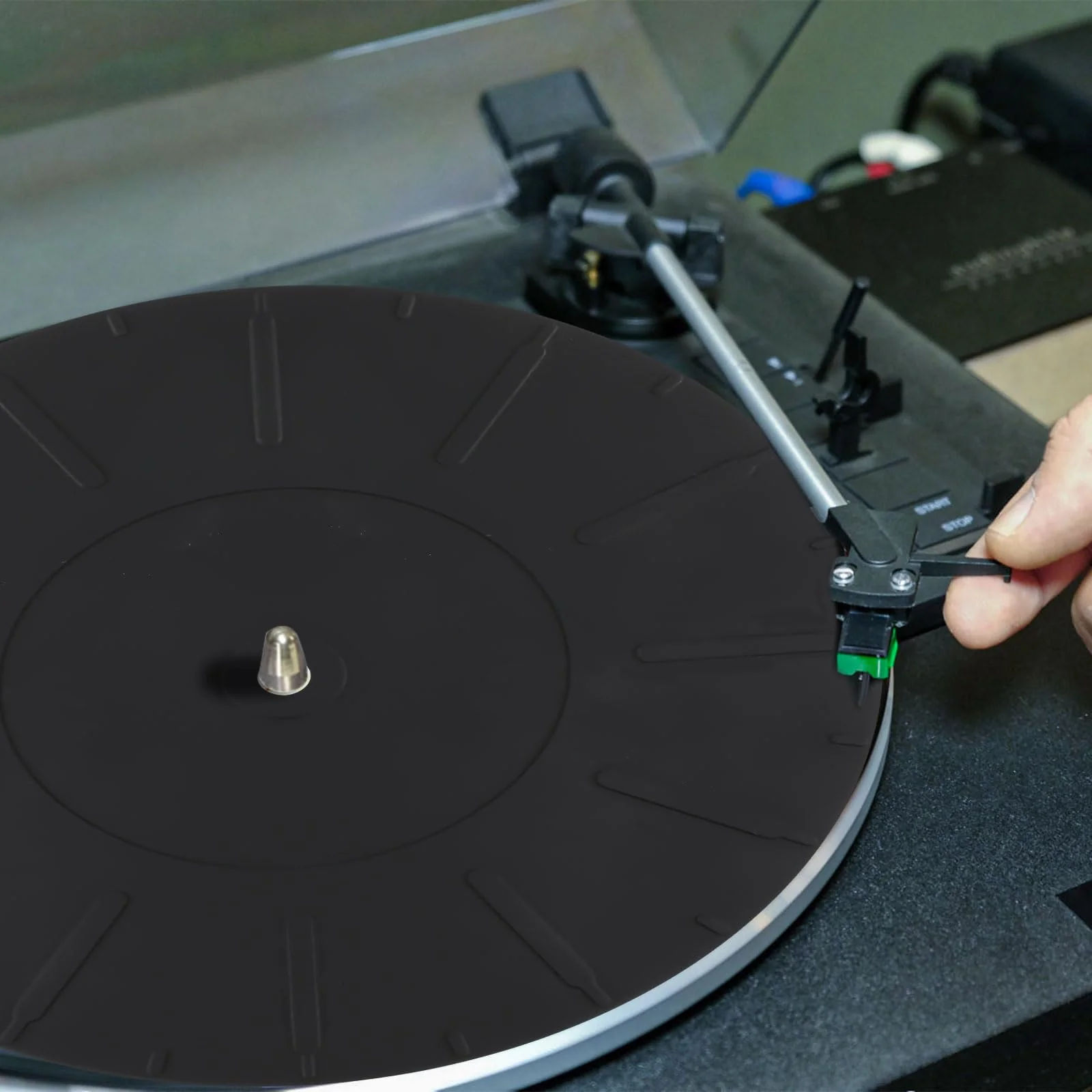 Turntable Platter Mat, 7 Inch Diameter Silicone Turntable Mat Anti-Static Anti-Slip Turntable Pad LP Slipmat Record Player Mat for Vinyl Record Mat Replacement Accessories (Black) - Image 6