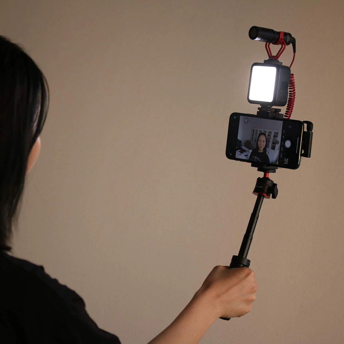 ULANZI MT-08 Extension Pole Tripod, Mini Selfie Stick Tripod Stand Handle Grip for Webcam iPhone 11 Pro Max Samsung Smartphone Canon G7X Mark III Sony ZV-1 RX100 VII A6400 A6600 Cameras Vlogging Black - Image 5