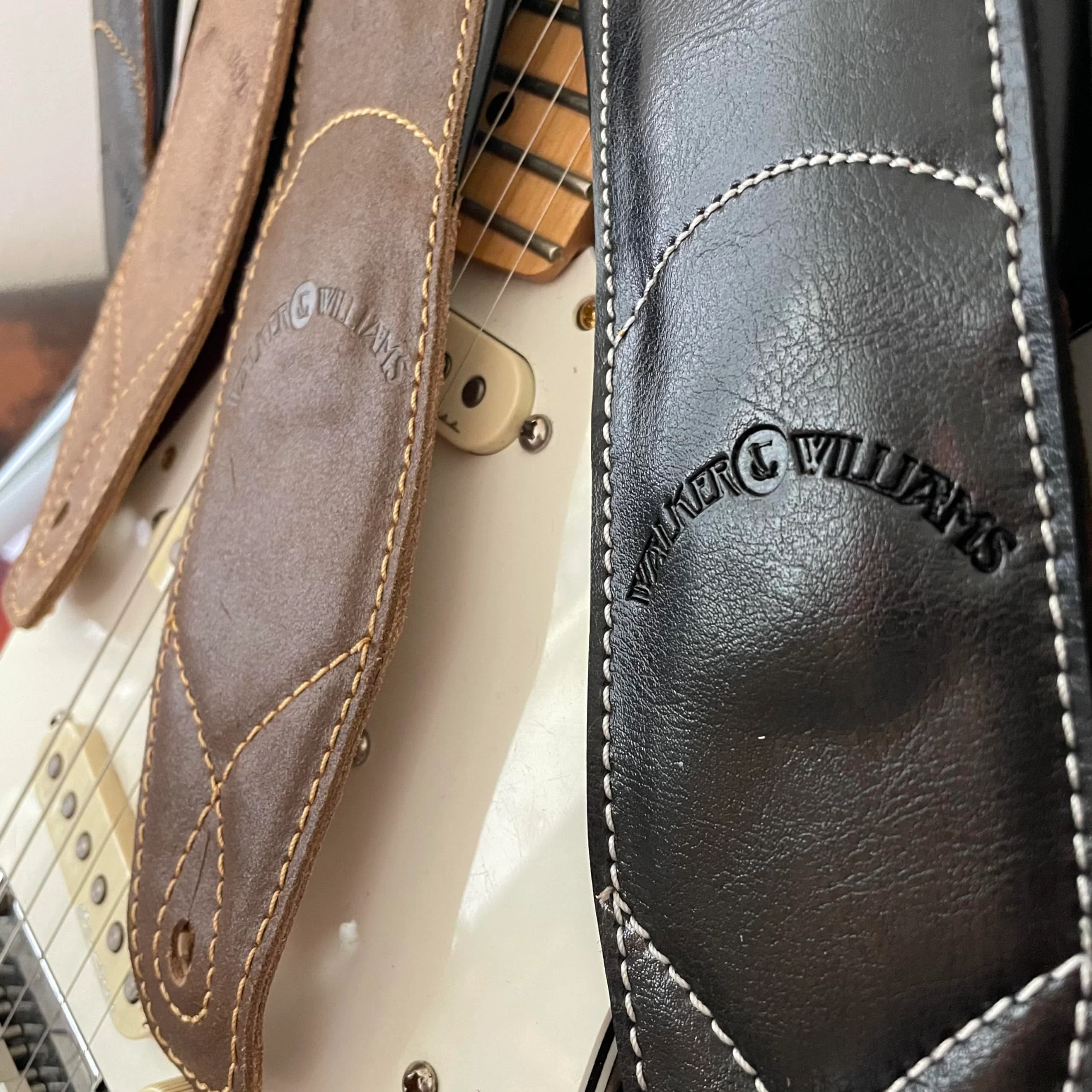 Walker & Williams C-22-DBRN Distressed Brown Finish Premium Signature Grain Leather Strap 3" Wide With Double Padding For Acoustic, Electric, And Bass Guitars - Image 6
