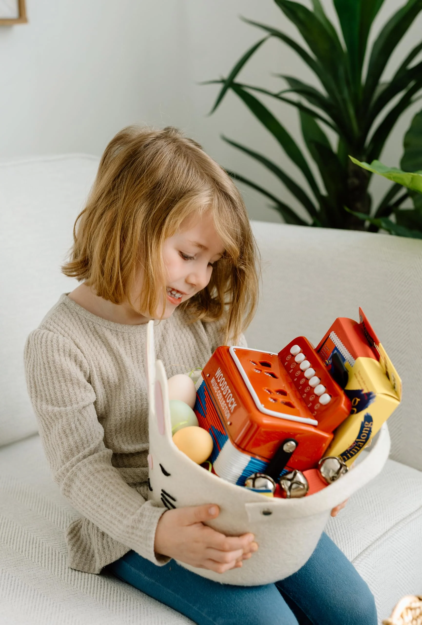 Woodstock Kid's Accordion (7"), Red, with 10 Keys, Beginner Music Toy Instrument for Children Ages 3+, Educational Gift, Toddlers Kids Boys Girls WCKA Kids 7 - Image 5